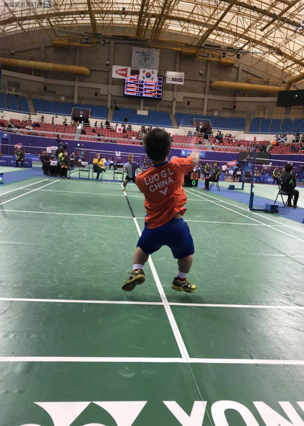 财务紧张 财务紧张