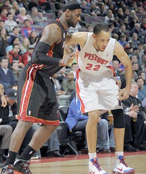 在广州市男 在广州市男