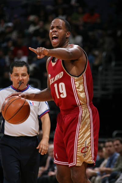 门的潜力 门的潜力